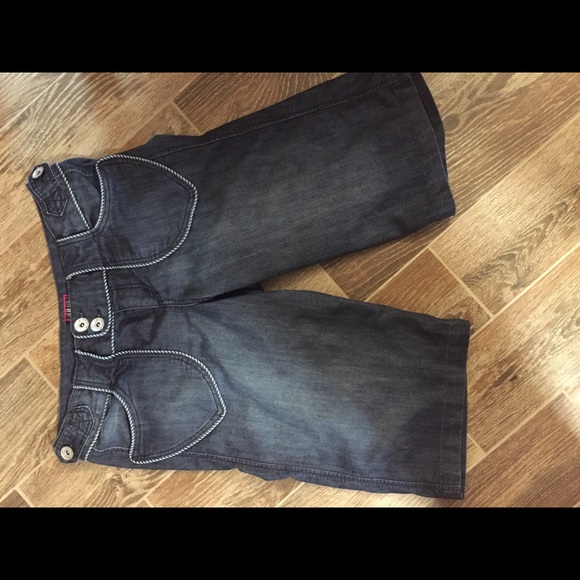 Torrid capris. Size 12.