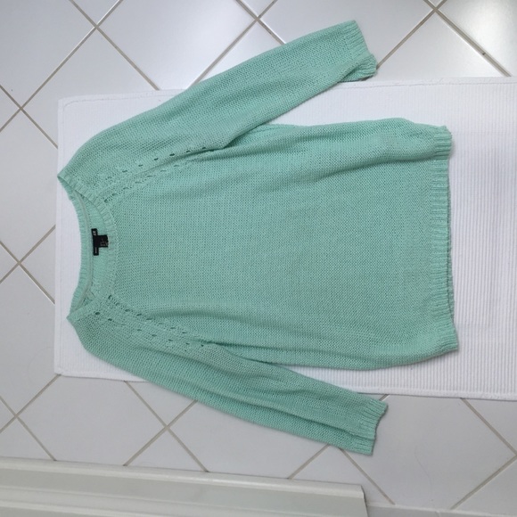 Aqua H&M Sweater