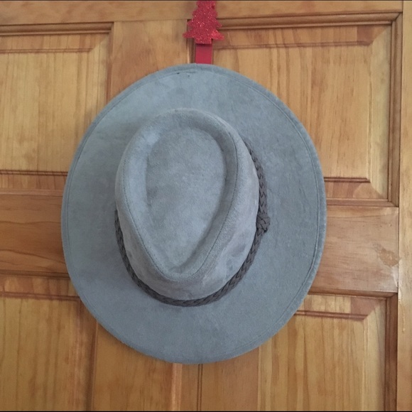grey hat