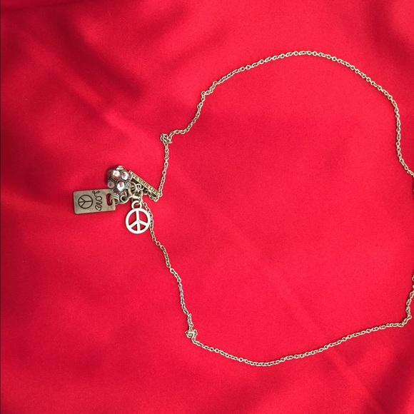 Necklace - Picture 2 of 2