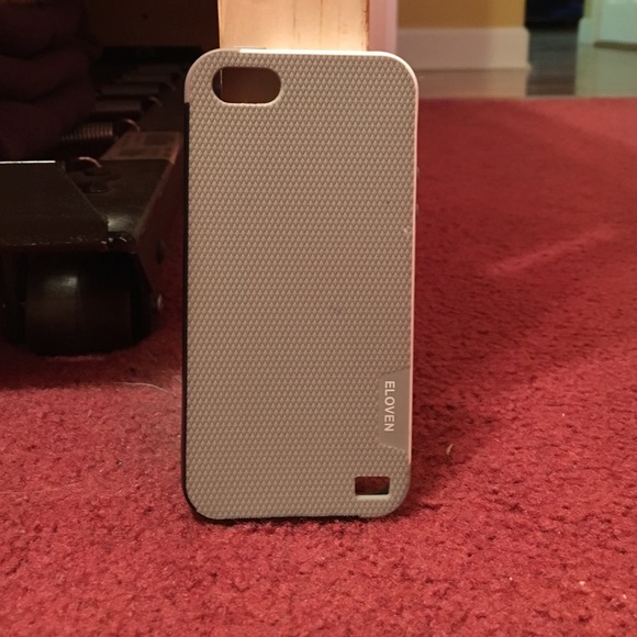 Gray ELOVEN iPhone 5s case - Picture 1 of 3