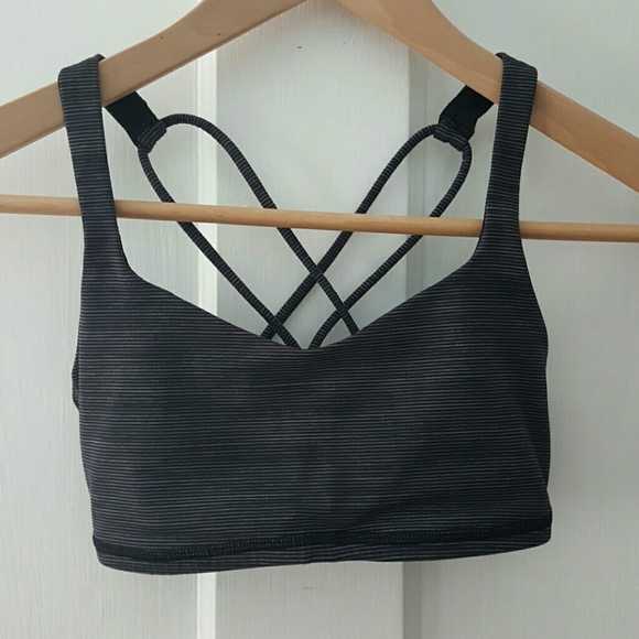 Lululemon Free To Be Bra