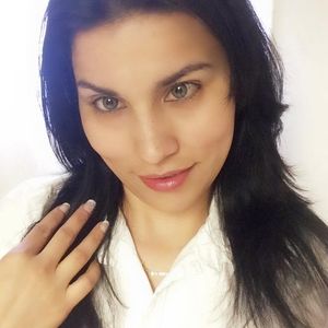 Meet your Posher, Karla