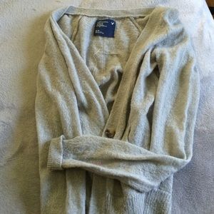 American eagle sweater