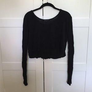 Brandy Melville cropped knitted sweater