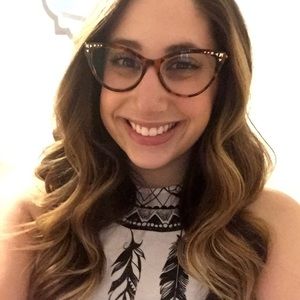 Meet your Posher, Whitney