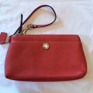 REDUCED!! Gorgeous Coach Lg Wristlet, persimmon
