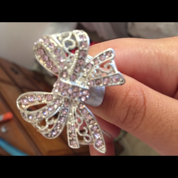 Ring - Picture 2 of 3