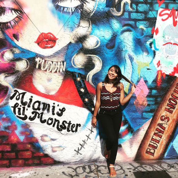 Meet your Posher, Ivonne