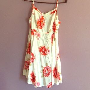 Old Navy flare flower dress