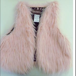 Girls light pink faux fur vest
