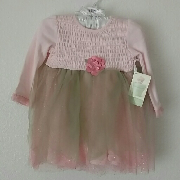 Darling 9 month dress set, NWT