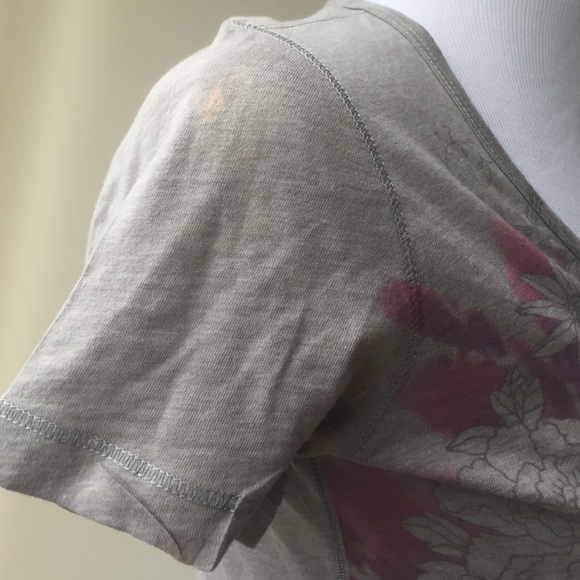 Lucky Brand Gray Floral Watercolor Print Top XS - Picture 4 of 4