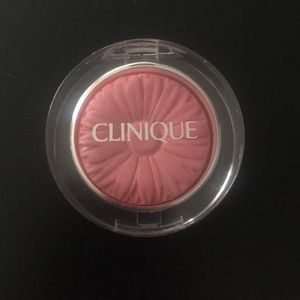 Clinique cheek pop in Pink pop