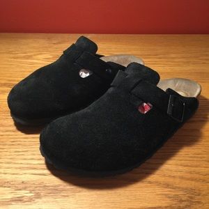 LN AUTH Birkenstock Boston Black Suede Clog - EU41