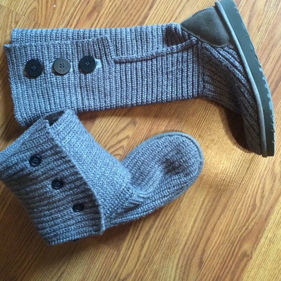 Grey Knitted Uggs