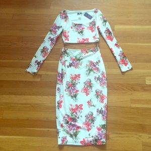 WHITE FLORAL PRINT LONG SLEEVES TWO PIECE SET