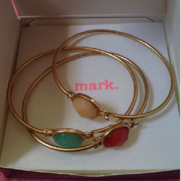BNWB three of a kind bracelet set