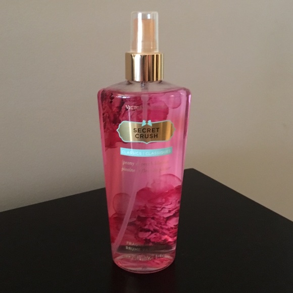 Victoria's Secret Fragrance Mist- Secret Crush