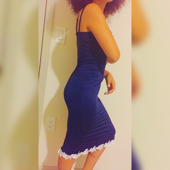 Floral V Neck Dress - Picture 3 of 3