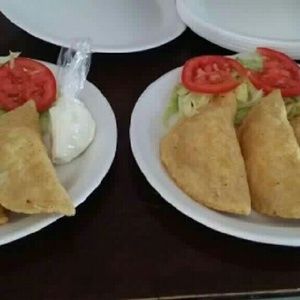 Meet your Posher, Rosy