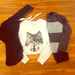 🎉🎉 sweatshirt bundle!! All size small!