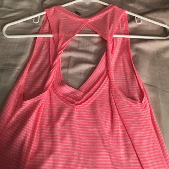 Tank top - Picture 2 of 2