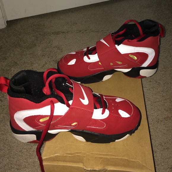 Diamond Turf - Picture 4 of 4