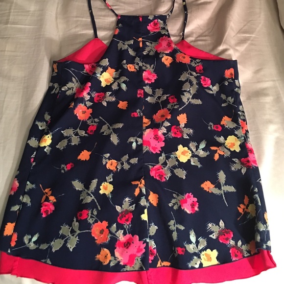 Tank top - Picture 2 of 2