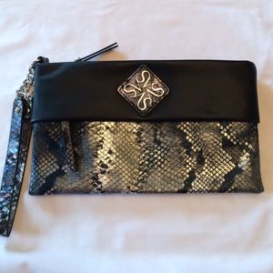 **REDUCED** Simply Vera Wang Wristlet New