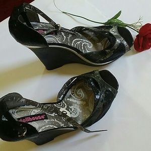 Black 4.5 inches dollhouse Shoes,