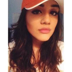 Meet your Posher, Hibah