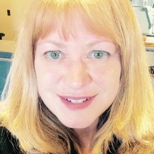 Meet your Posher, Robyn