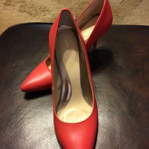 Calvin Klein coral colored heels sz 7