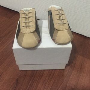 Burberry Baby Booties/ Burberry cotton button down