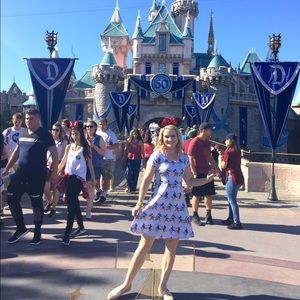 Meet your Posher, Lindsey