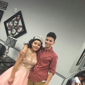 Meet your Posher, Raquel