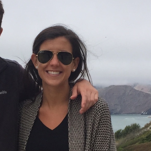 Meet your Posher, Nicole