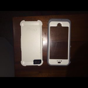 Water proof otter box iPhone 5/5s