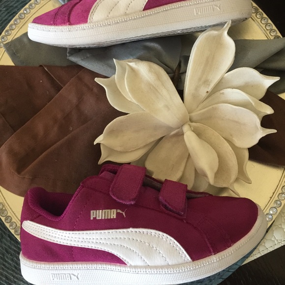🚫SOLD🚫♥️PUMAS❤️ girls pink Pumas