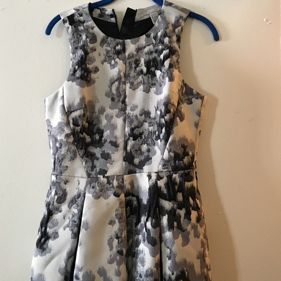 H&M Dresses & Skirts - H&m dress