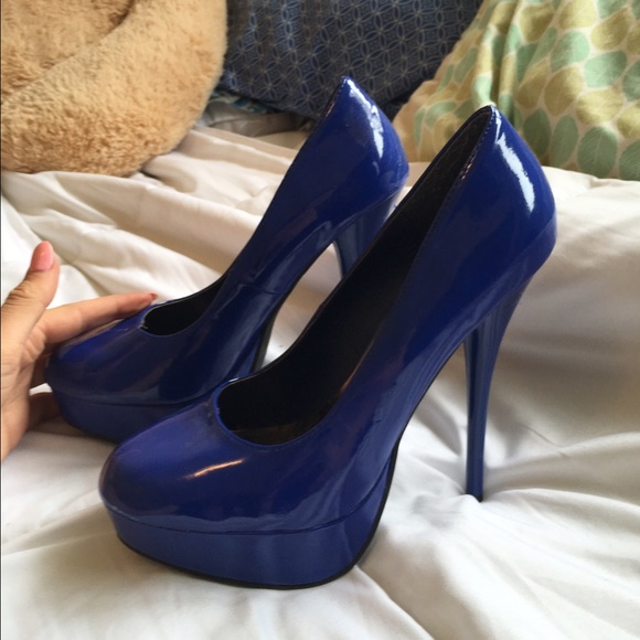 Blue pumps!!! - Picture 2 of 2