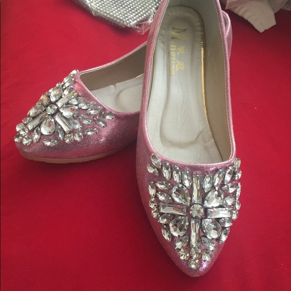 Rhinestone pointy toe flats. - Picture 3 of 4