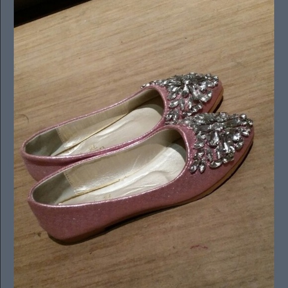 Rhinestone pointy toe flats. - Picture 4 of 4