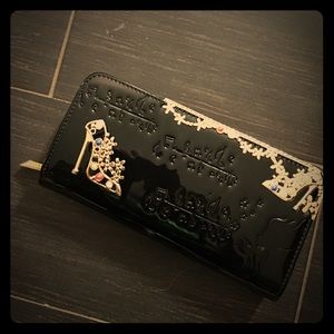 BOGO🙀😻Musical Wallet Clutch