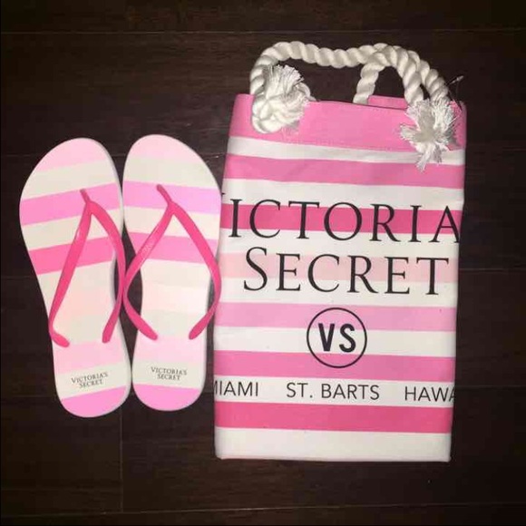 VS tote and flip flops