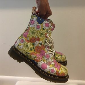 Doc martens 1460 style floral boots
