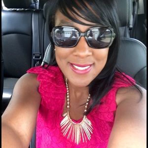 Necklace earring set bronze gold