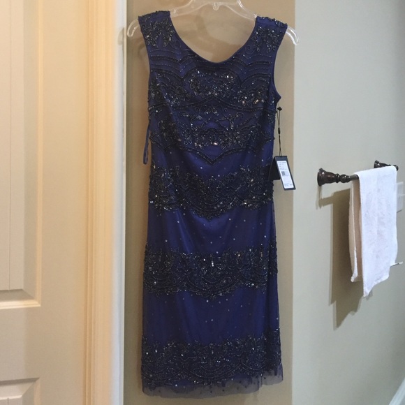 Adrianna Papell Beautiful beaded cocktail dress