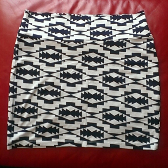 Mini Skirt Charlotte Russe - Picture 4 of 4